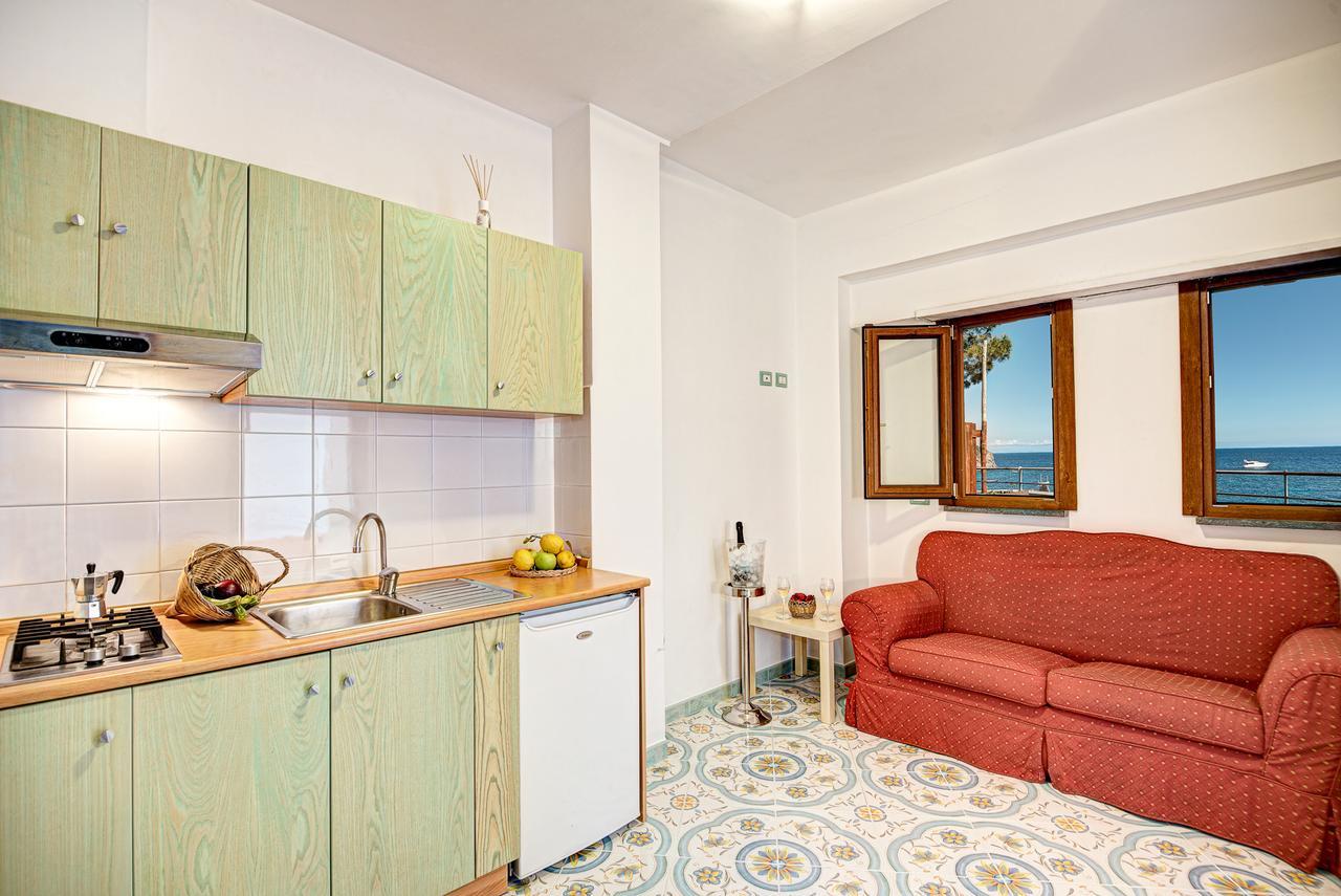 Belmare Residence On The Beach ネラノ エクステリア 写真